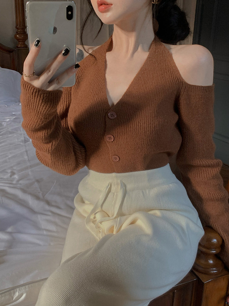 【A262K】Real shot of soft breast style knitted cardigan halter neck v-neck off-shoulder long-sleeved sweater jacket loose age-reducing top